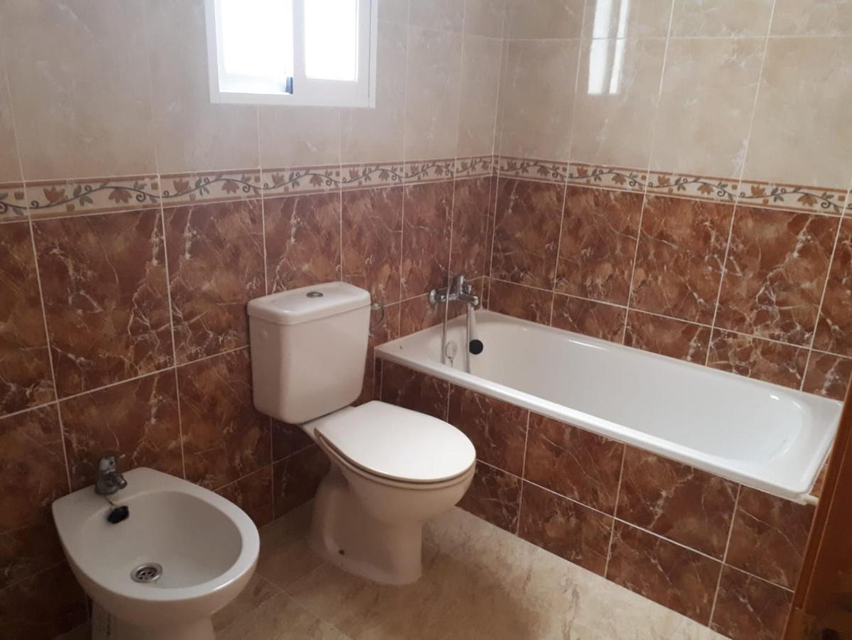 Apartamento 9 De Octubre Лос Монтесинос Екстериор снимка