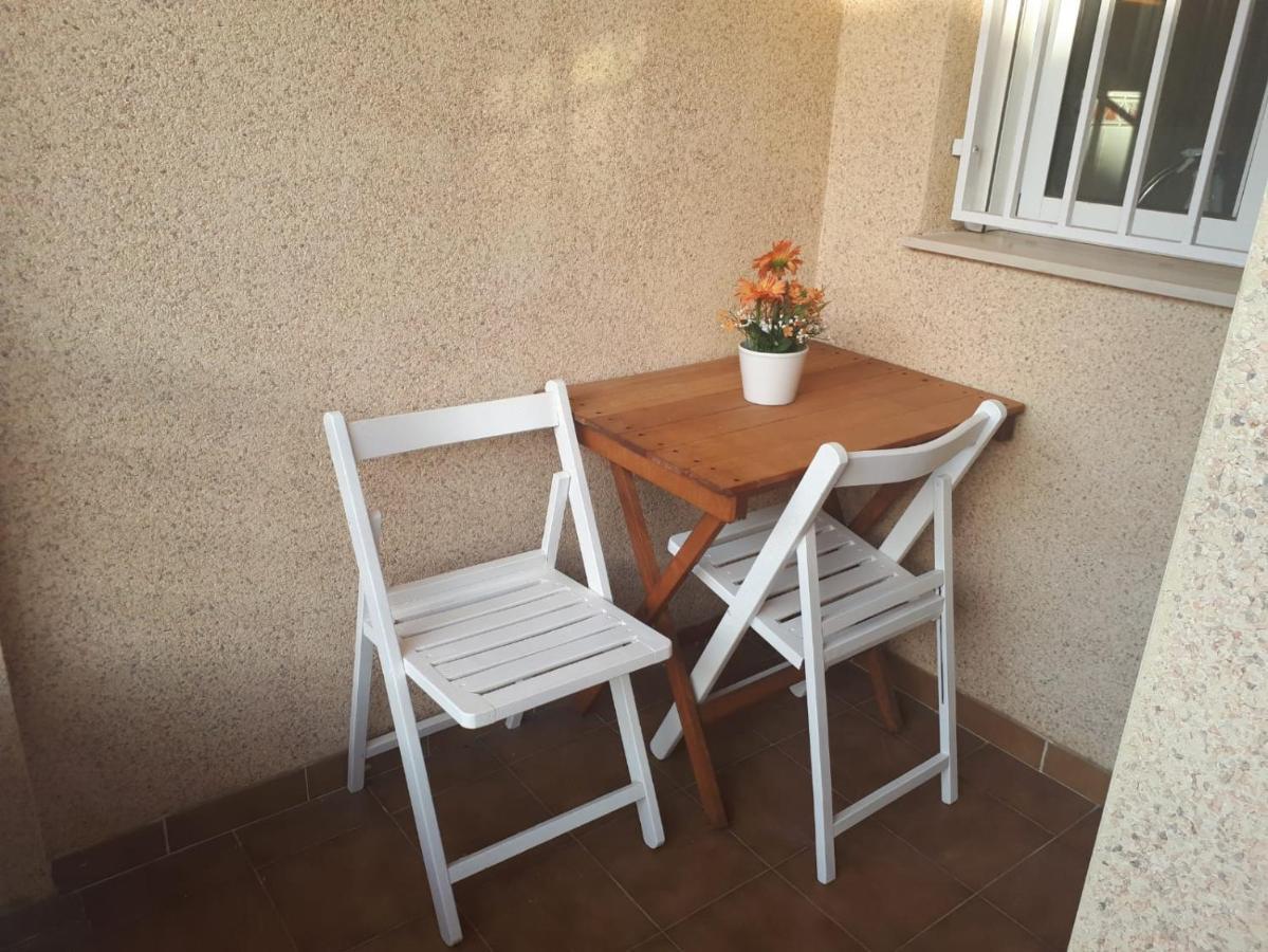 Apartamento 9 De Octubre Лос Монтесинос Екстериор снимка